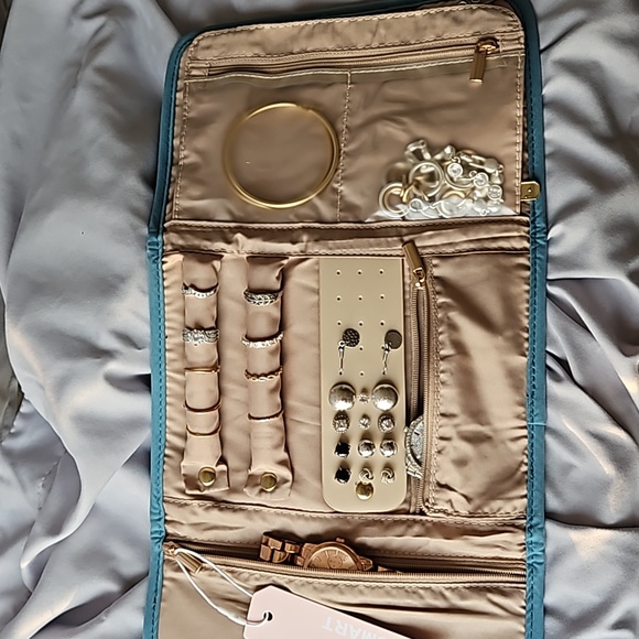 BagSmart Jewelry Travel Organizer (NEW) - Picture 3 of 7